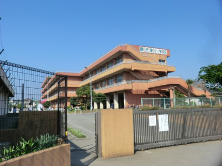 周辺環境　小学校 600m 入間市立藤沢東小学校